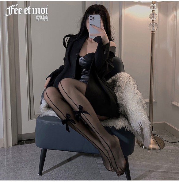 FEE ET MOI - Bow Open-Crotch Pantyhose (Black - Black) FEE ET MOI - Bow Open-Crotch Pantyhose (Black - Black)